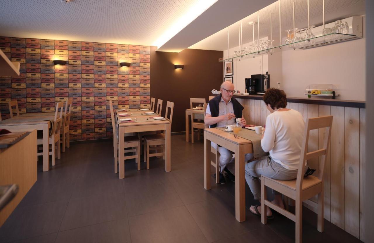 Le 24 Hotel Спа Екстериор снимка