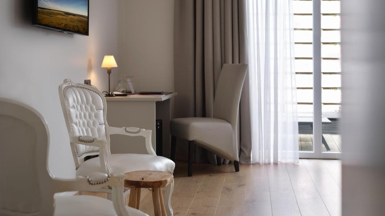 Le 24 Hotel Спа Екстериор снимка