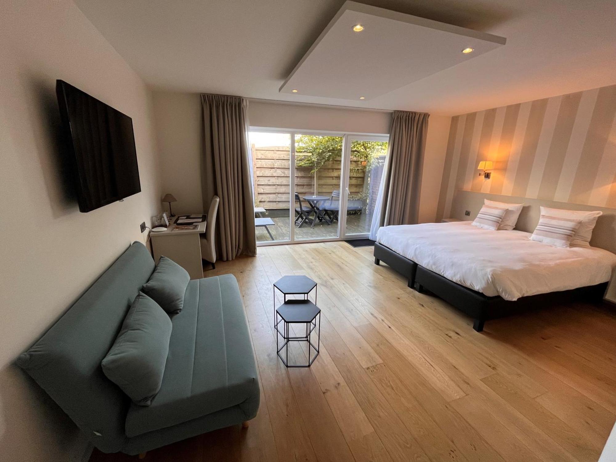 Le 24 Hotel Спа Екстериор снимка